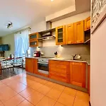 Pine Fine Terrace - 4u- 4min