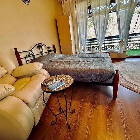 Pine Fine Terrace - 4u- 4min