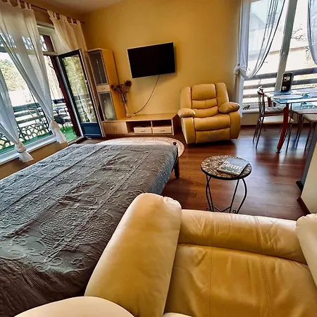 Pine Fine Terrace - 4u- 4min Narva-Joesuu