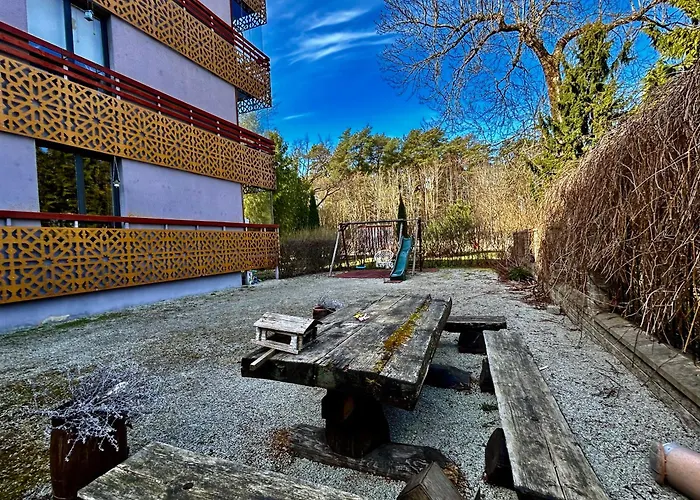 Pine Fine Terrace 4u 4min