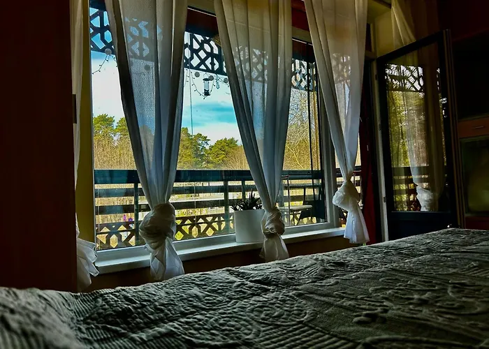 Pine Fine Terrace 4u 4min *