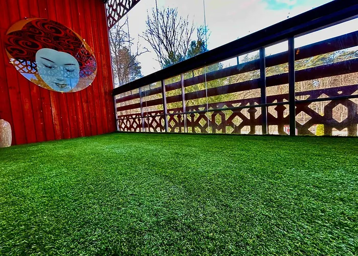 Pine Fine Terrace 4u 4min